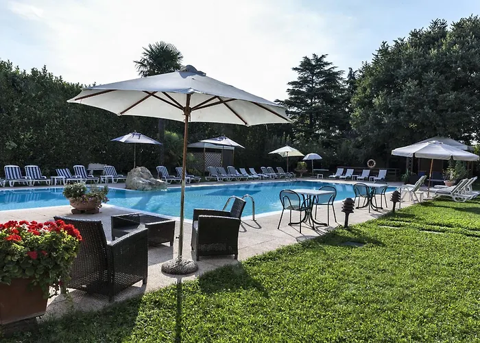Hotels in de buurt van luchthaven , Garda (Verona)